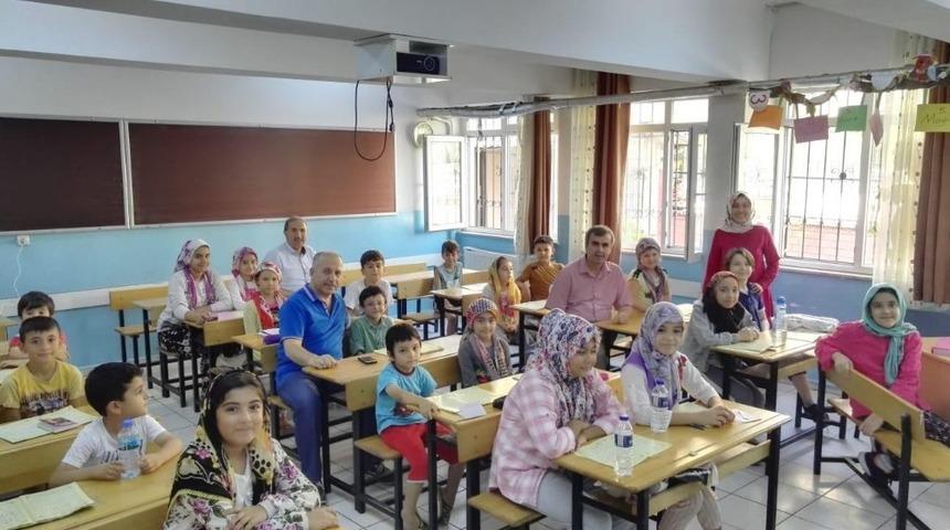 Turgutlu Halk Eğitim Merkezinde 800 öğrenci Kur’an okumayı öğrendi