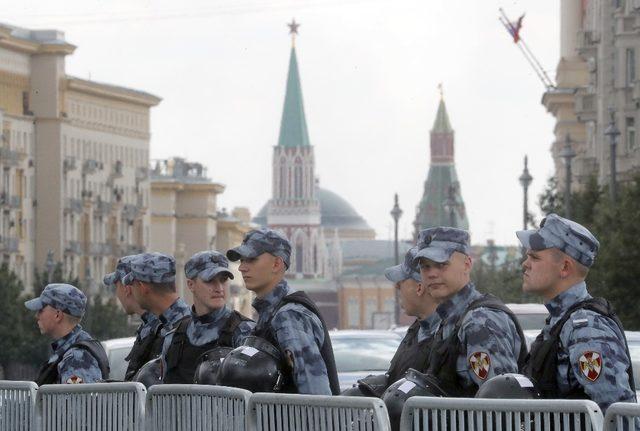 Rus muhalefet lideri Sobol gözaltında