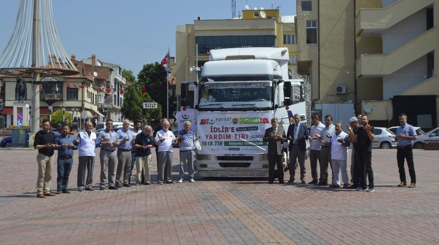 İdlib&rsquo;e g&ouml;nderilen 1 tır dolusu un dualarla yola &ccedil;ıktı