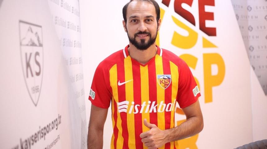 Şamil &Ccedil;inaz, takımla &ccedil;alışmalara başladı