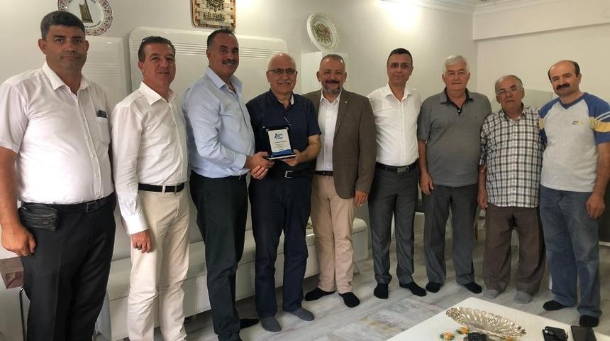 Boz&uuml;y&uuml;k Kent Konseyi&rsquo;nden eski başkanlara ziyaret