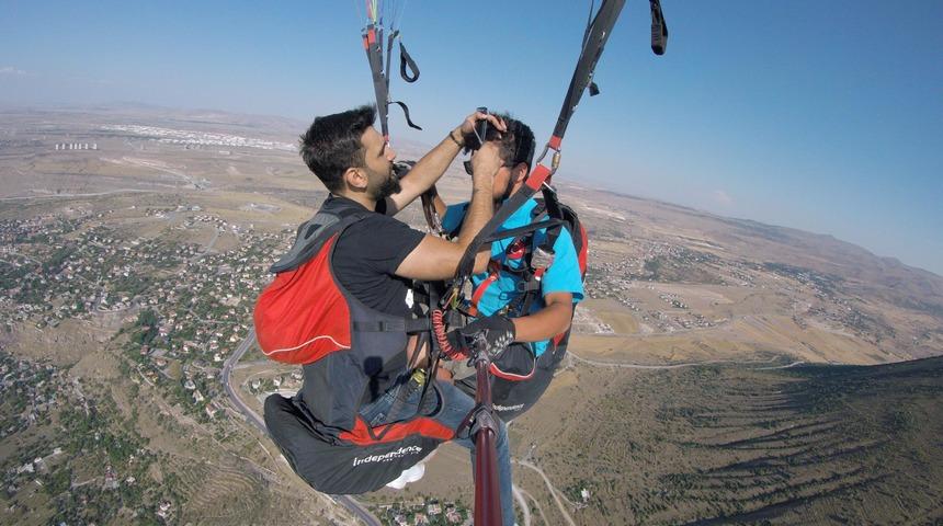 Yama&ccedil; paraş&uuml;t&uuml;nde tıraş