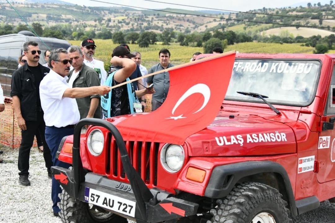 2019 Karadeniz Offroad Kupası 3. Ayak Vezirk&ouml;pr&uuml; Yarışları başladı