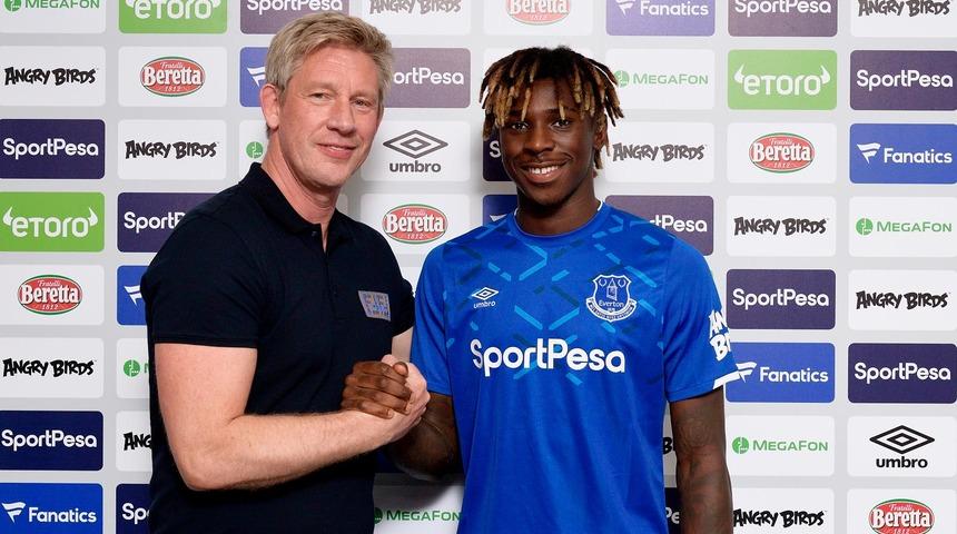 Everton Moise Kean ile 5 yıllık sözleşme imzaladı