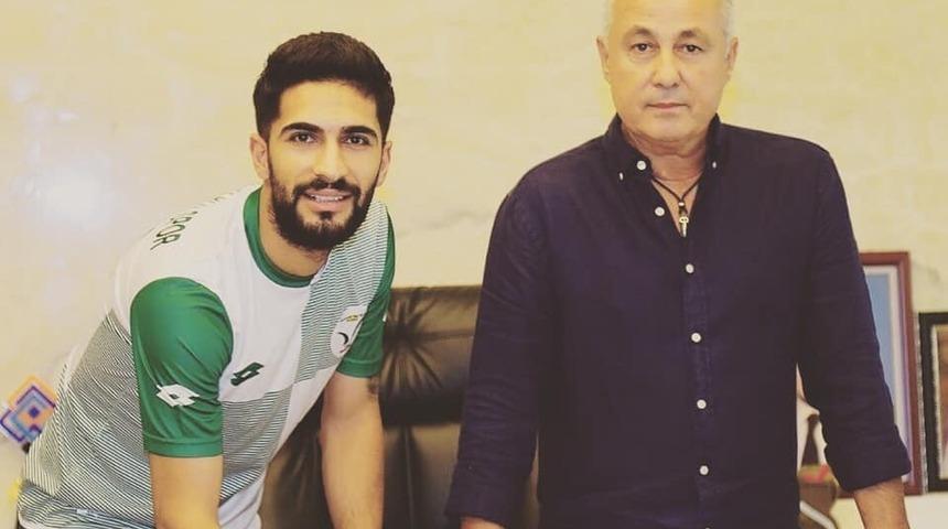 Ayvaz Ko&ccedil;, Manavgat Belediyespor ile s&ouml;zleşme imzaladı