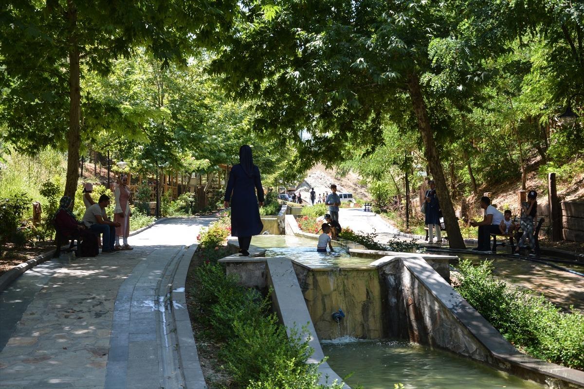 Şifa arayanların adresi: İspendere İ&ccedil;meleri