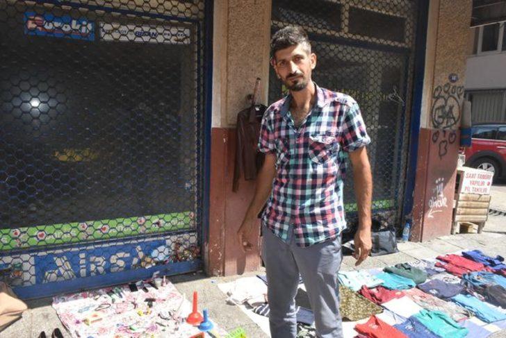 İzmir'in göbeğinde 'ne alırsan 1 TL' pazarı G4