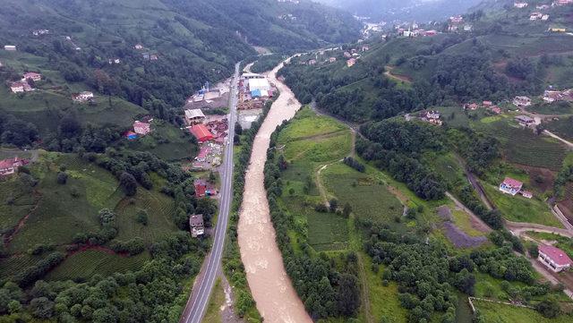 Rize'de selde kaybolan kişi aranıyor