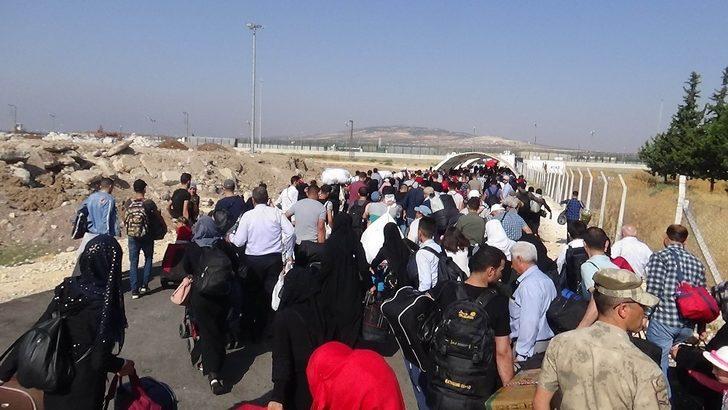 Bayram için ülkelerine giden Suriyelilerin sayısı 26 bini buldu G2