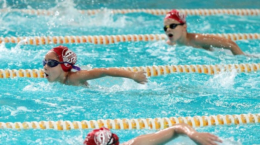 Antalyaspor’dan yüzme şenliği