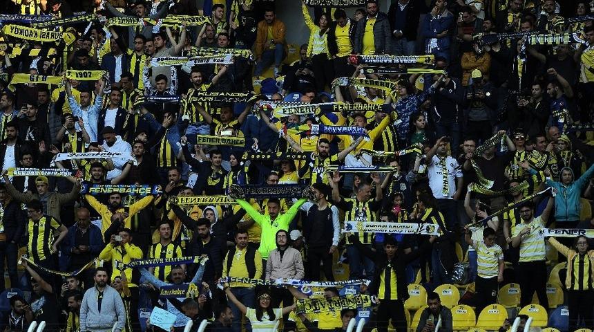 Fenerbah&ccedil;e, evinde 72 g&uuml;n sonra taraftarı ile buluşuyor
