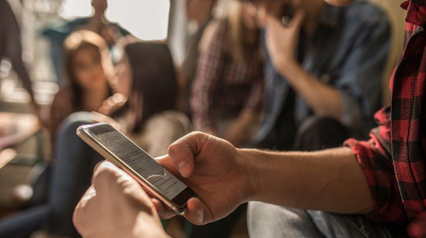 Cep telefonunda taksit sayısı 3 aya indi! Resmi Gazete'de yayımlandı
