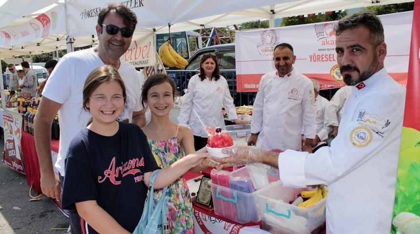 Adanalı aşçılardan Mengen’de serinleten lezzetler