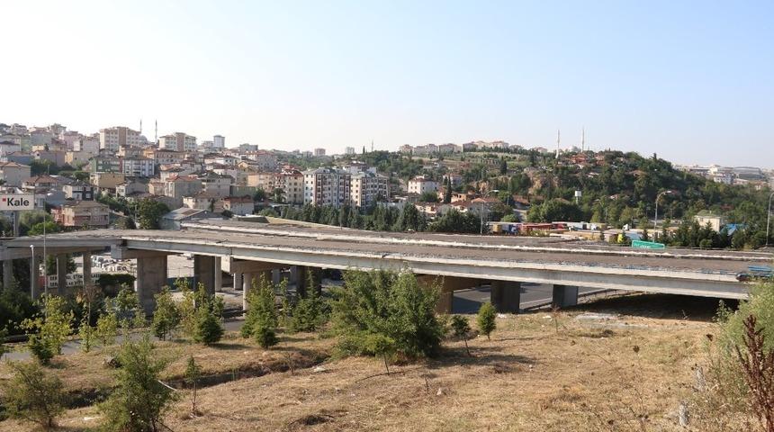 Tuzla-&Ccedil;ayırova ulaşımını rahatlatacak projede &ccedil;alışmalar s&uuml;r&uuml;yor