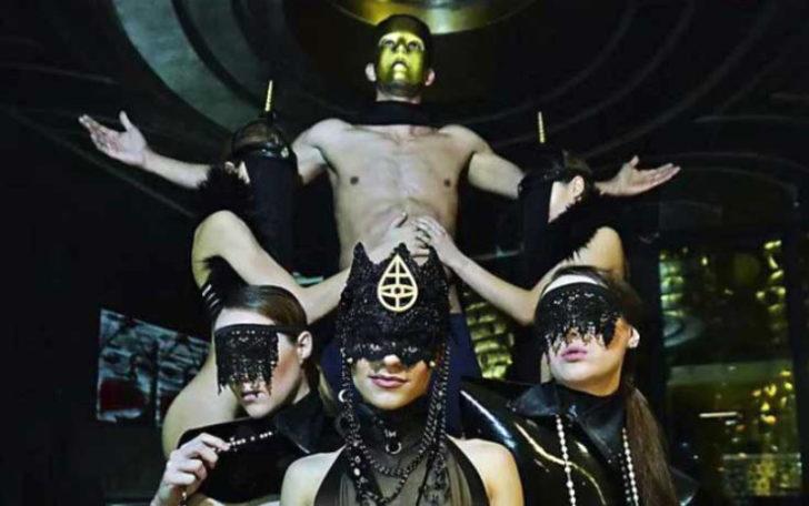 Burası 60 bin dolarlık cinsel parti evi... G1