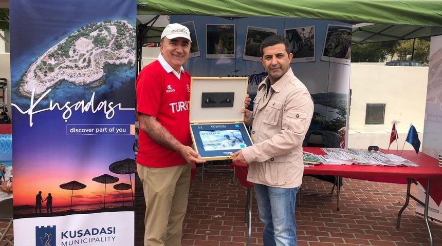 Monterey&rsquo;de Kuşadası standı a&ccedil;ıldı