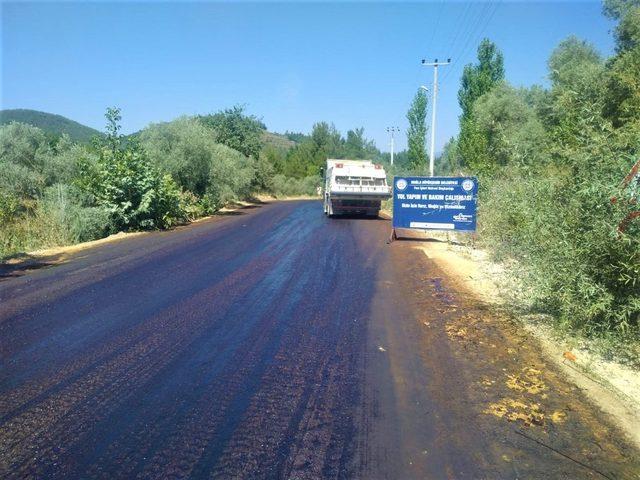 Kavaklıdere’de yol çalışmaları devam ediyor