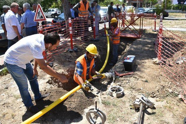 Yeni Şakran’da doğal gaz için ilk kazma vuruldu