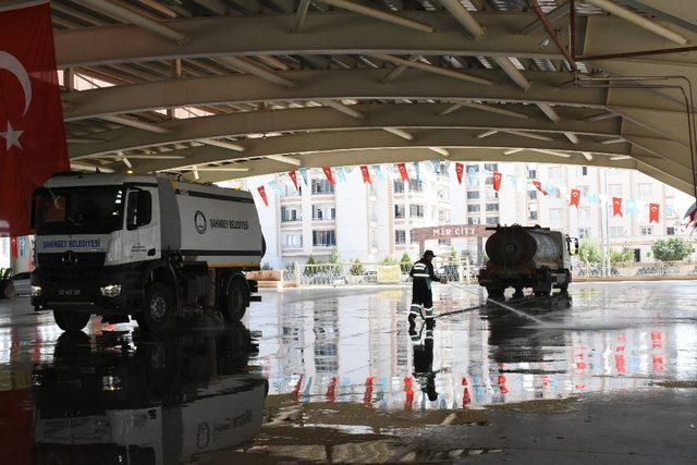 Şahinbey Belediyesi kurban kesim yerlerini bayrama hazırlıyor