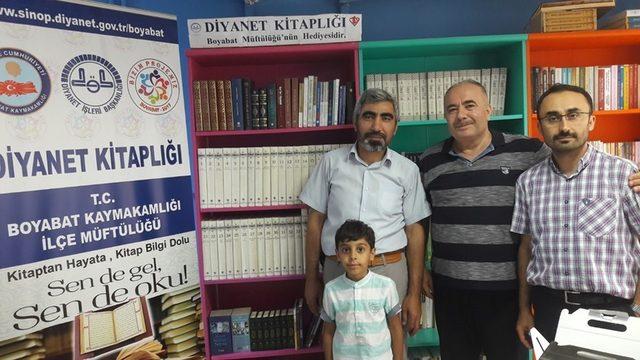 Boyabat Müftülüğü okullara ve cezaevine kitaplık kurdu