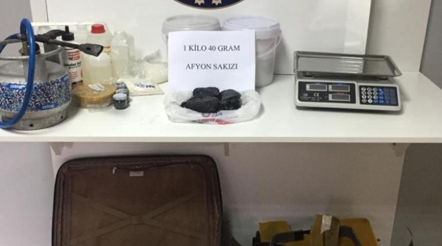 Yalova&rsquo;da 1 kilo afyon sakızı yakalandı