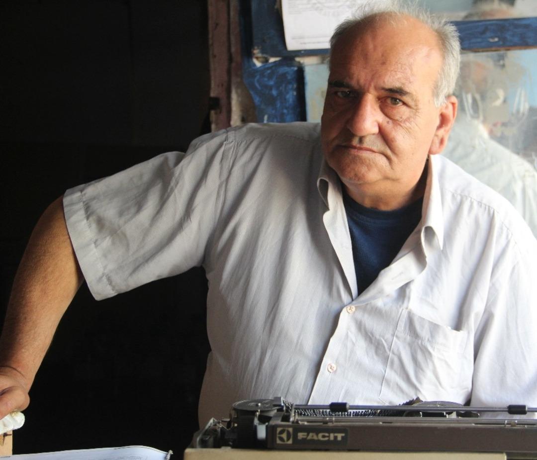 Naim &Ouml;zg&uuml;netey: "Arzuhalcilik mesleğini &ouml;lene kadar yaşatacağım&rdquo;