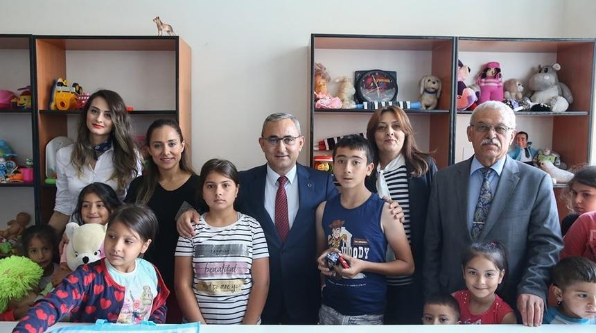 K&uuml;tahya Belediyesi, ihtiya&ccedil; sahibi vatandaşların y&uuml;z&uuml;n&uuml; g&uuml;ld&uuml;r&uuml;yor