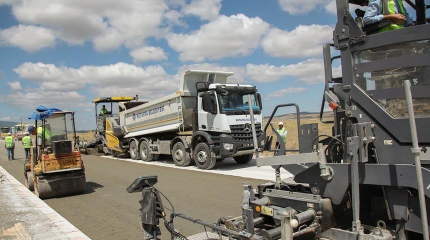 K&uuml;tahya&rsquo;da ilk kez beton asfalt