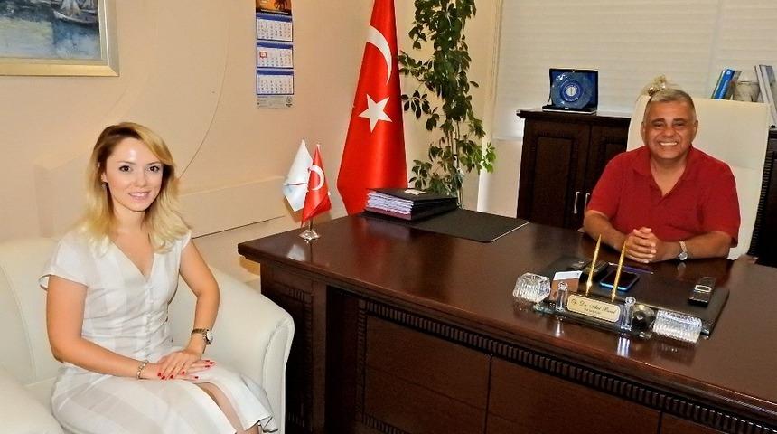 Çeşme’de kadın doğum uzmanı görevine başladı