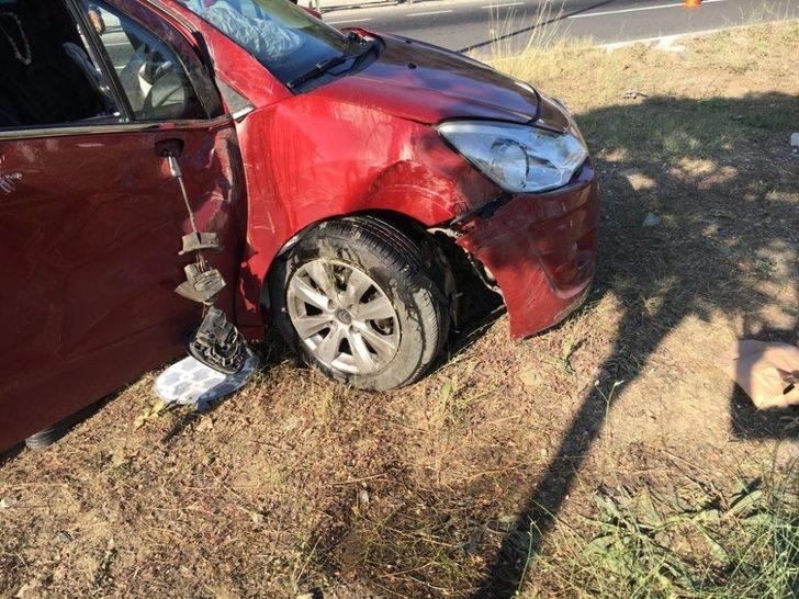 Bilecik’te otomobil ile hafif ticari araç çarpıştı: 4 yaralı G2