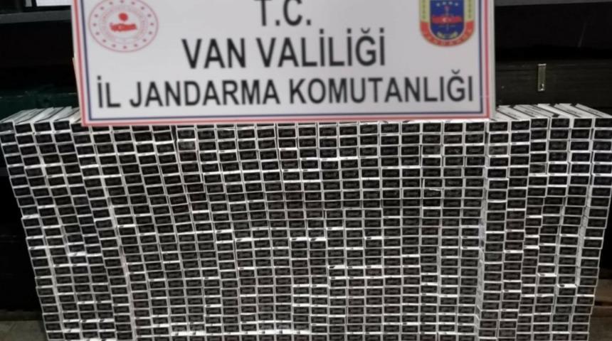 İran sınırında 7 bin 90 paket ka&ccedil;ak sigara ele ge&ccedil;irildi