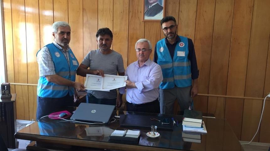 Milli futbolcudan TDV&rsquo;ye kurban bağışı