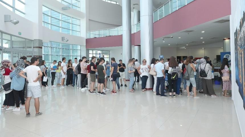 Trakya &Uuml;niversitesi&rsquo;nde uluslararası &ouml;ğrenci kayıt d&ouml;nemi