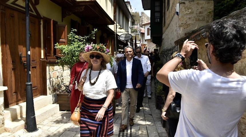 Başkan Uysal, Kalei&ccedil;i Old Town Festivalini 15 &uuml;lkeden 47 kente anlatacak
