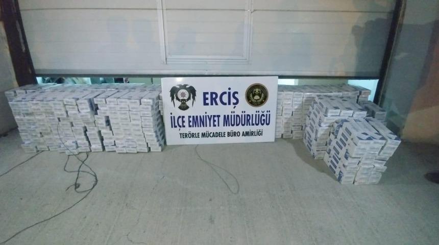 Van&rsquo;da 5 bin paket ka&ccedil;ak sigara ele ge&ccedil;irildi