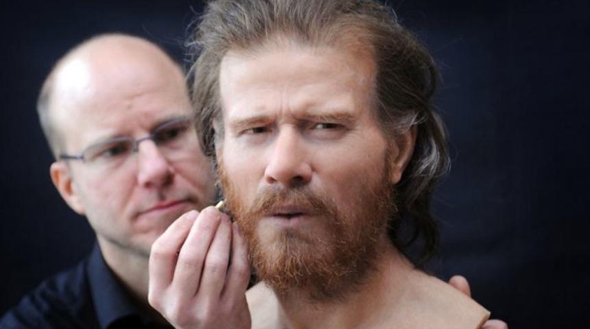 Bunlar heykel değil! Onları yeniden canlandırıyor