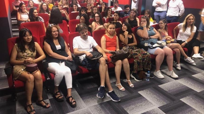 Buca&rsquo;da 17 &uuml;lkeden kadın zirvesi