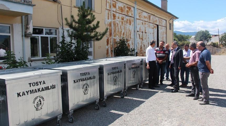 Tosya Kaymakamlığından k&ouml;ylere &ccedil;&ouml;p konteyneri