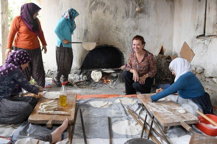 Kırsal Mahalle Buluşmalarında Tarsus’un tarihine yolculuk yaptılar G4