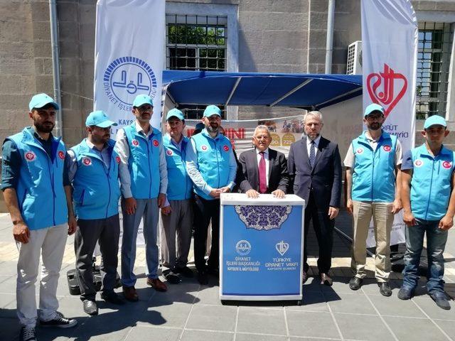 Başkan Büyükkılıç, vekalet yoluyla kurban bağışladı