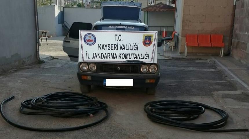 Enerji nakil kablosu &ccedil;alan bir kişi tutuklandı