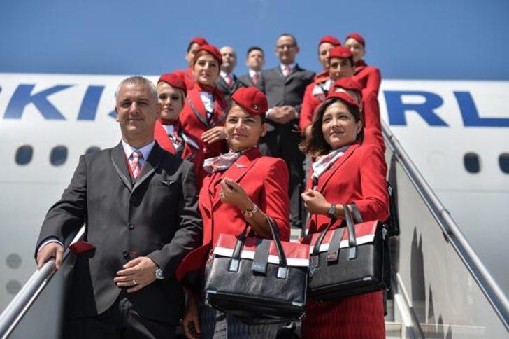 İşte THY kabin ekiplerinin yeni üniformaları G4