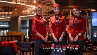 İşte THY kabin ekiplerinin yeni üniformaları