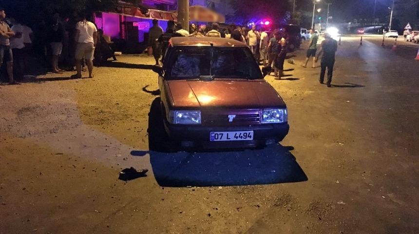 Antalya&rsquo;da otomobil yayaya &ccedil;arptı