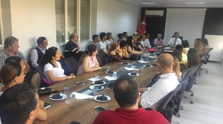 Kuşadası&rsquo;nda gıda g&uuml;venliği toplantısı yapıldı