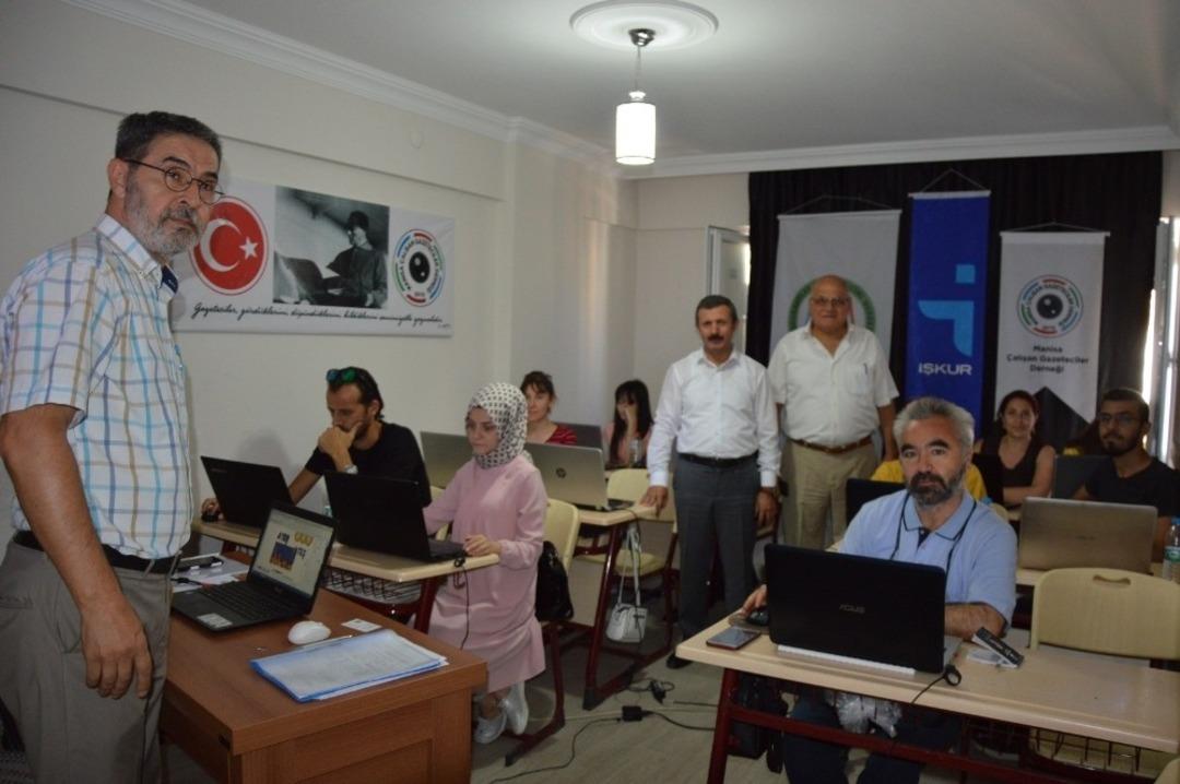 Gazetecilere İŞKUR destekli grafik tasarım kursu