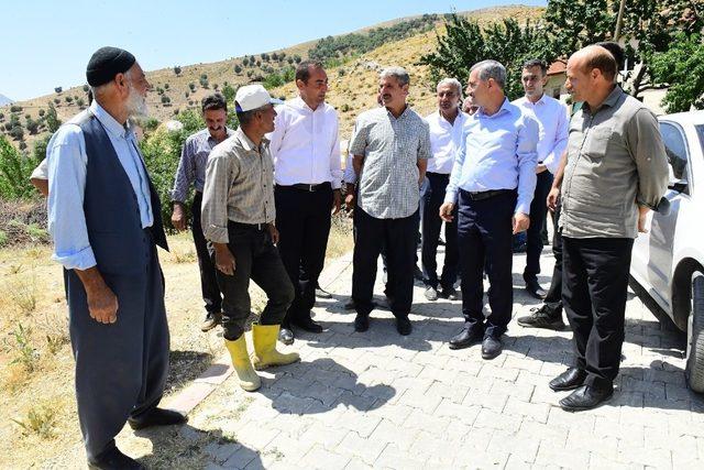 Yeşilyurt’taki kırsal bölgelerde ulaşım konforu yükseliyor