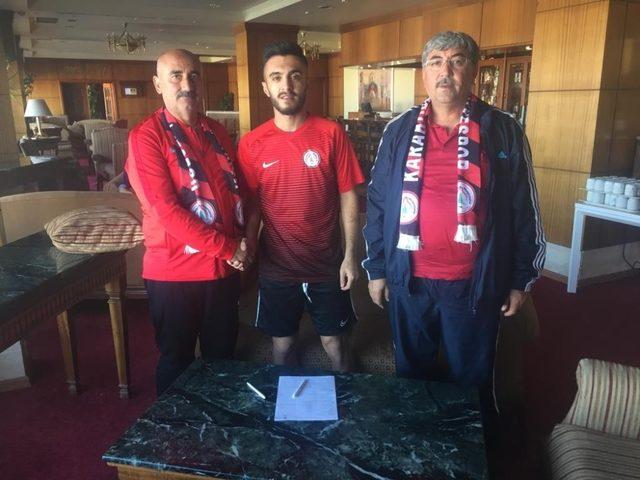 Ömer Buğdaycı ve Uğur Çelik Karaköprü Belediyespor’da