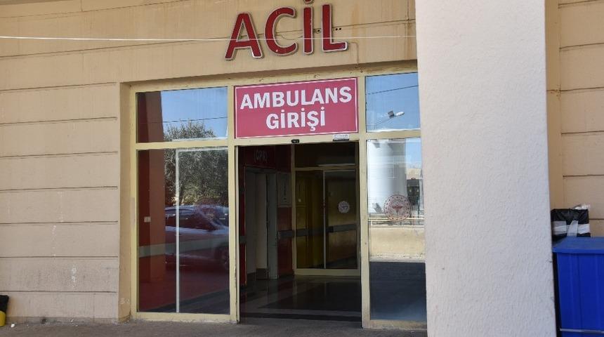 Siverek&rsquo;te lastiği patlayan otomobil takla attı: 6 yaralı