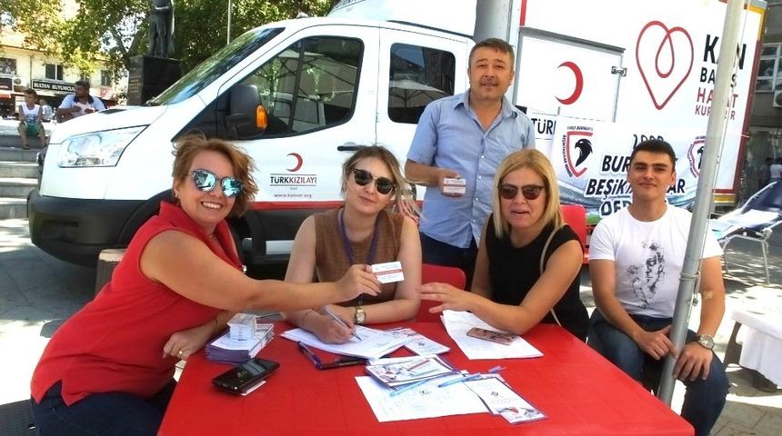 Burhaniye&rsquo;de organ bağışı kampanyasına yoğun ilgi